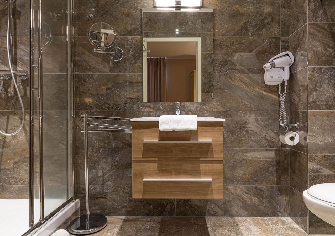 Hotel Spa Thermalia Châtel-Guyon Kültér fotó